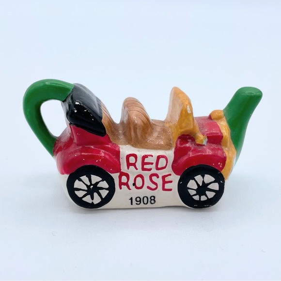 Vintage Wade Red Rose Tea Miniature Teapot Figurines Collectibles Car Toy Chest - Picture 5 of 16